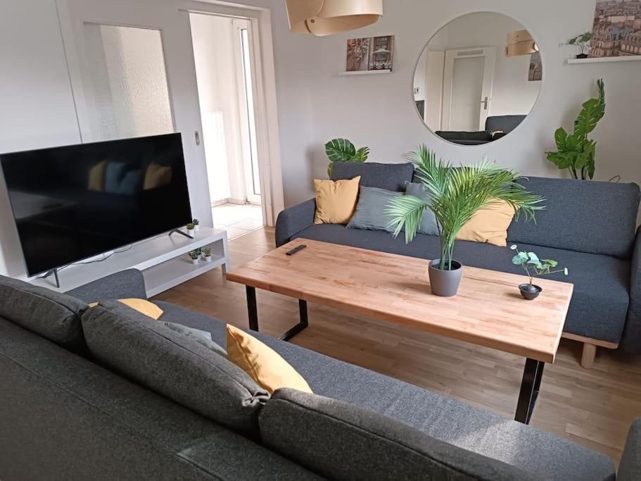 Comfortable Apartment With Balcony Bochum Exterior foto